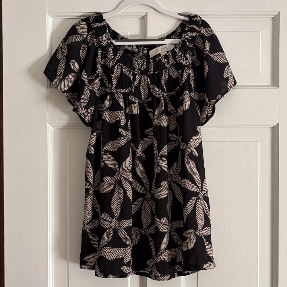 LOFT Black and White Leaf Pattern Blouse